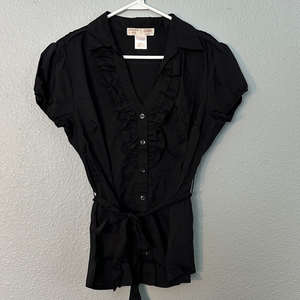 No Boundaries Black Ruffled Blouse - Picture 3 of 6